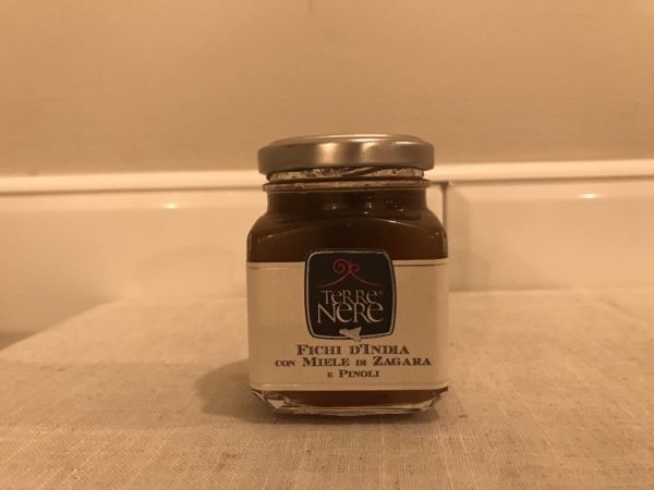 FICHI D'INDIA CON MIELE DI ZAGARA E PINOLI